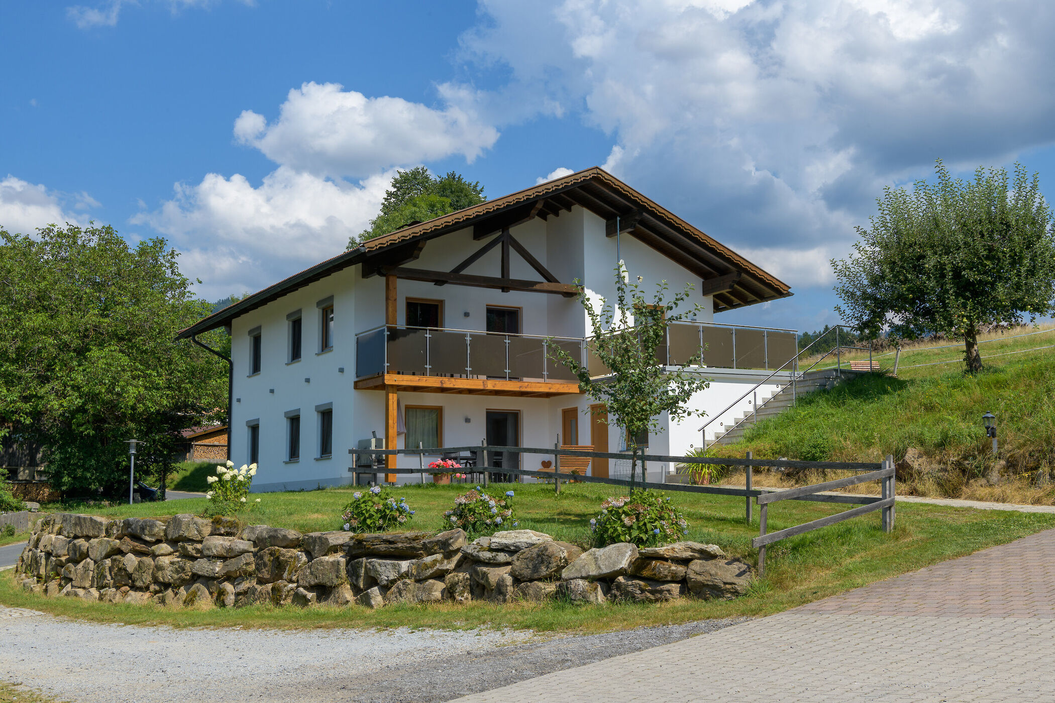 Ferienhaus mit Ferienwohnungen im Zellertal